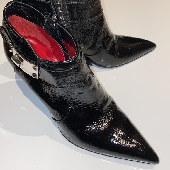 Cesare Paciotti Italy genuine leather pointed toe ankle boots signature dagger - Picture 8 of 9